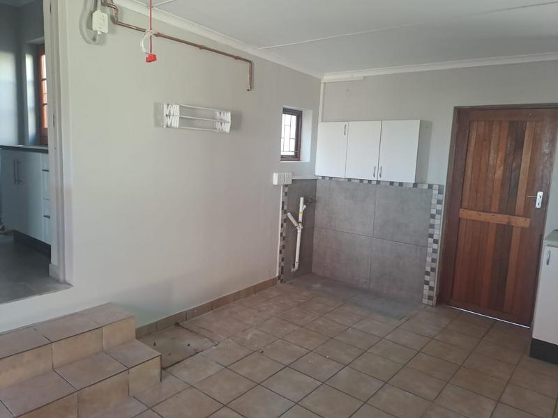 To Let 3 Bedroom Property for Rent in Rooi Rivier Rif Western Cape